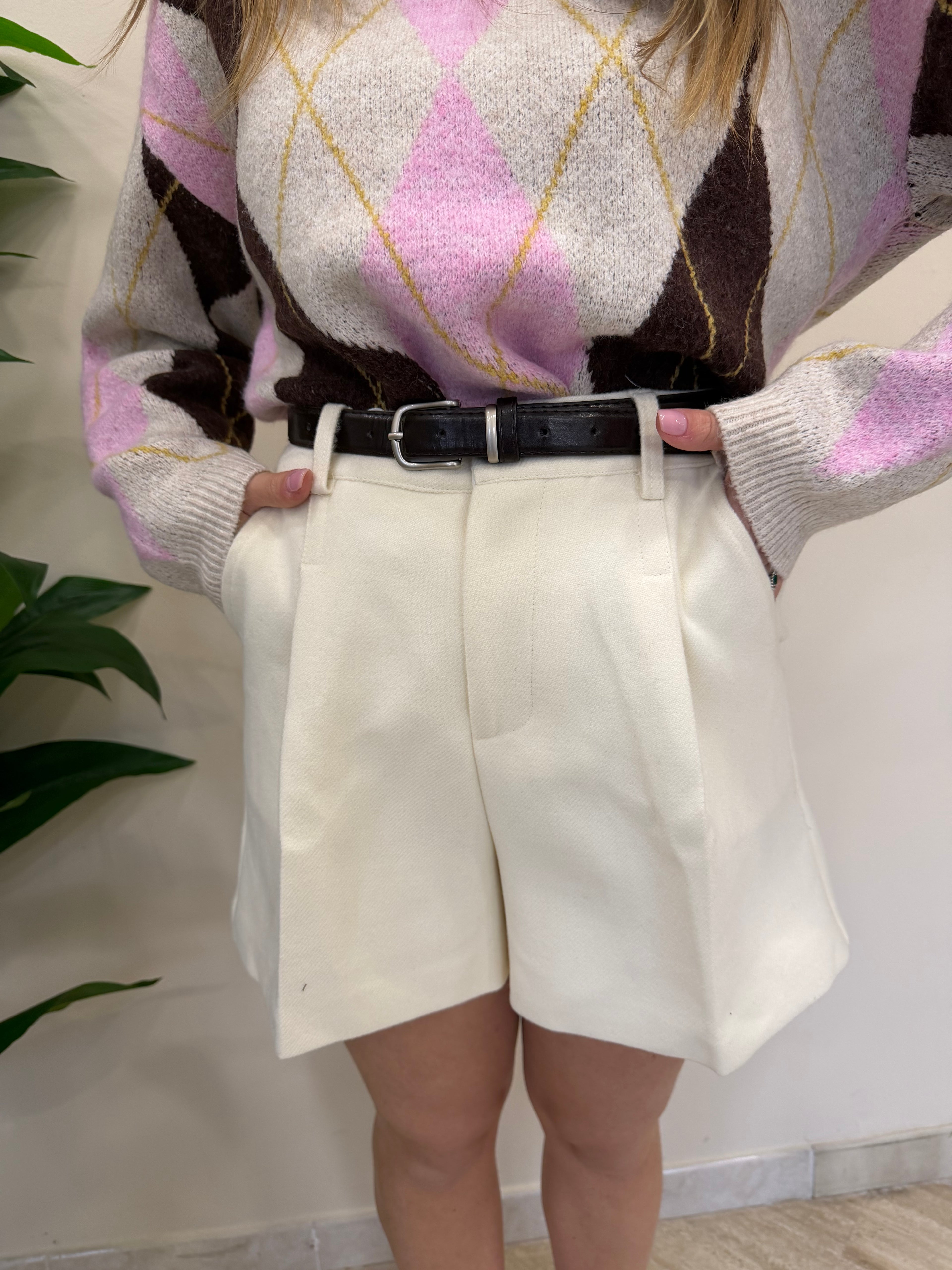 Pantaloncino con cinta